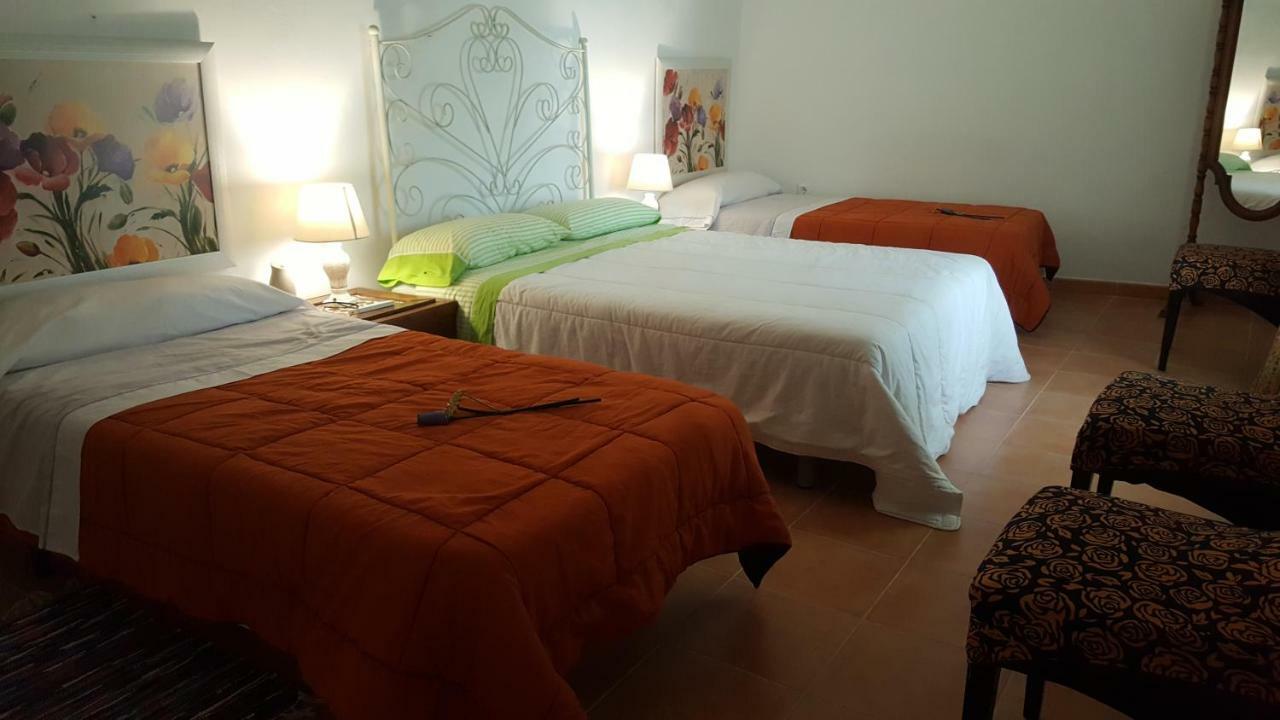 Apartamentos Andrada Casar De Caceres Luaran gambar