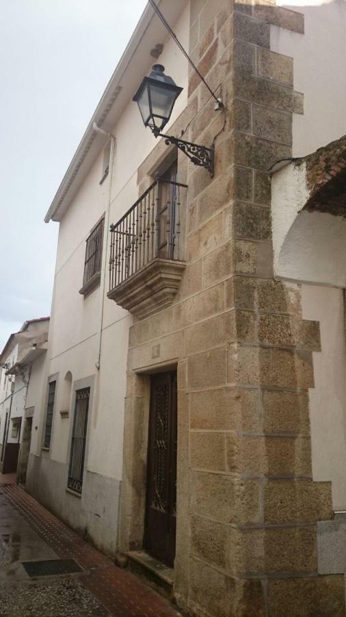 Apartamentos Andrada Casar De Caceres Luaran gambar