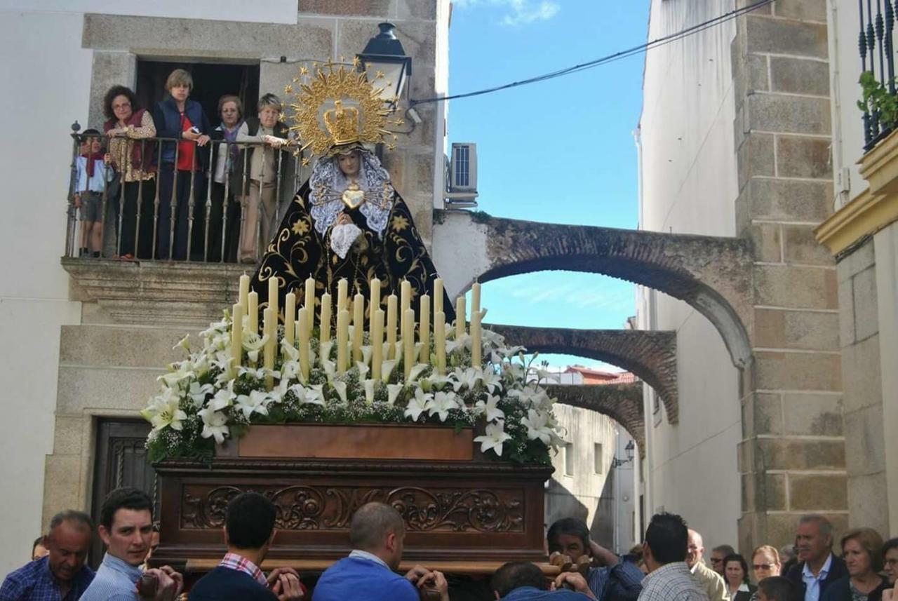 Apartamentos Andrada Casar De Caceres Luaran gambar